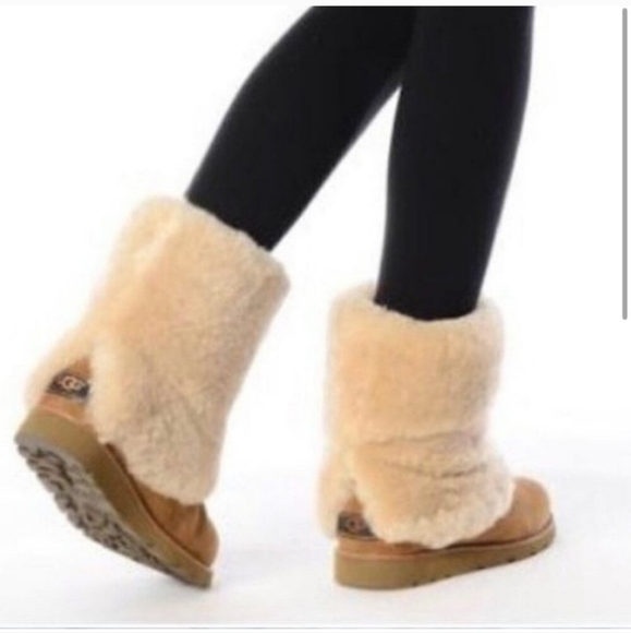 Ugg Maylin Sheepskin Sherpa Suede Fur Boots in Black Designer #162 - Picture 3 of 15